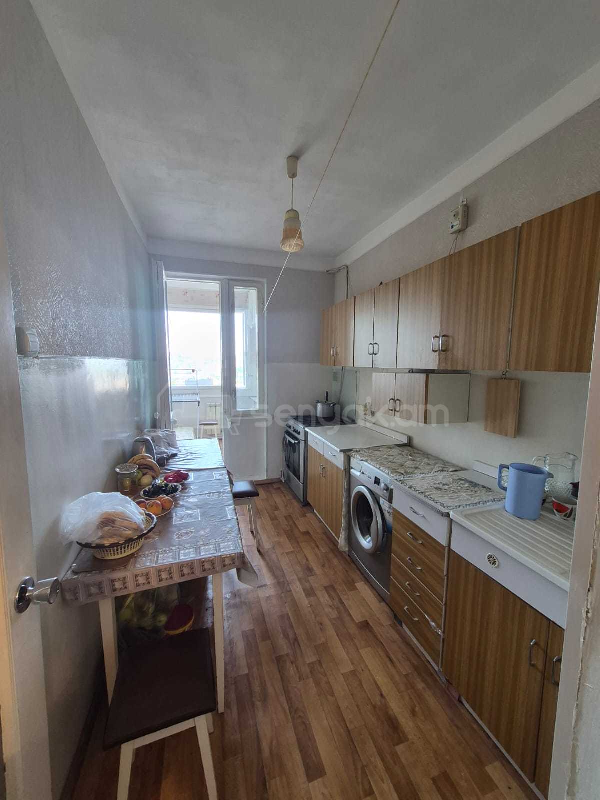 3 Սենյականոց Բնակարան, 67քմ, 9/9 հարկ, Նորմալ Վիճակում