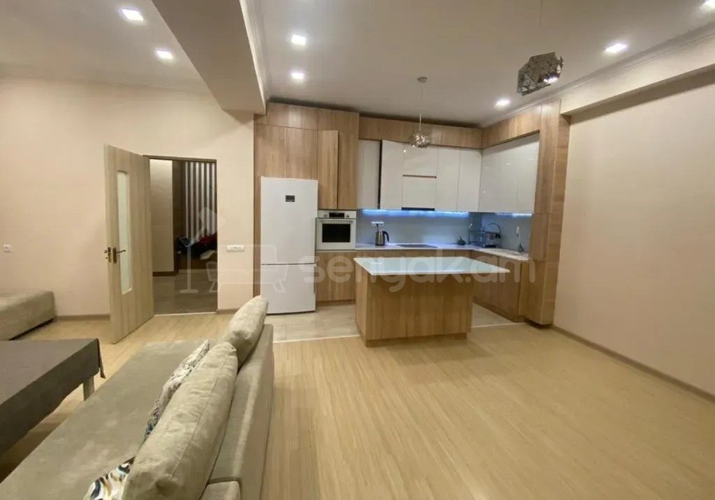 2 Սենյականոց Բնակարան Նորակառույցում, 72քմ, 8/9 հարկ, Կապիտալ Վերանորոգված