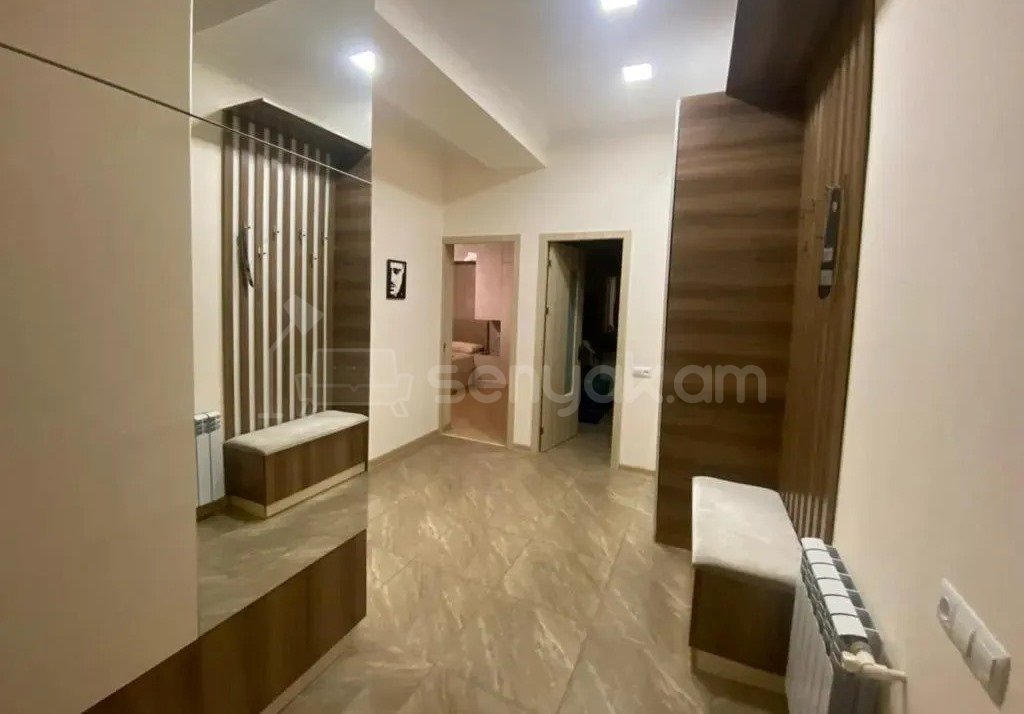 2 Սենյականոց Բնակարան Նորակառույցում, 72քմ, 8/9 հարկ, Կապիտալ Վերանորոգված