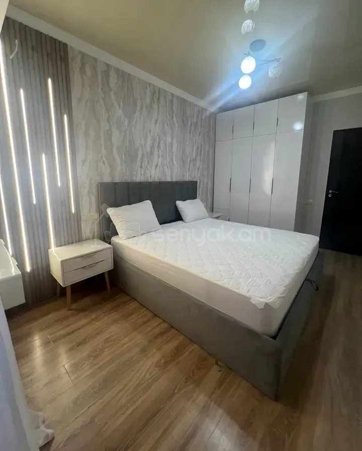 3 Սենյականոց Բնակարան, 70քմ, 2/11 հարկ, Կապիտալ Վերանորոգված, Կահավորված, Արևկող