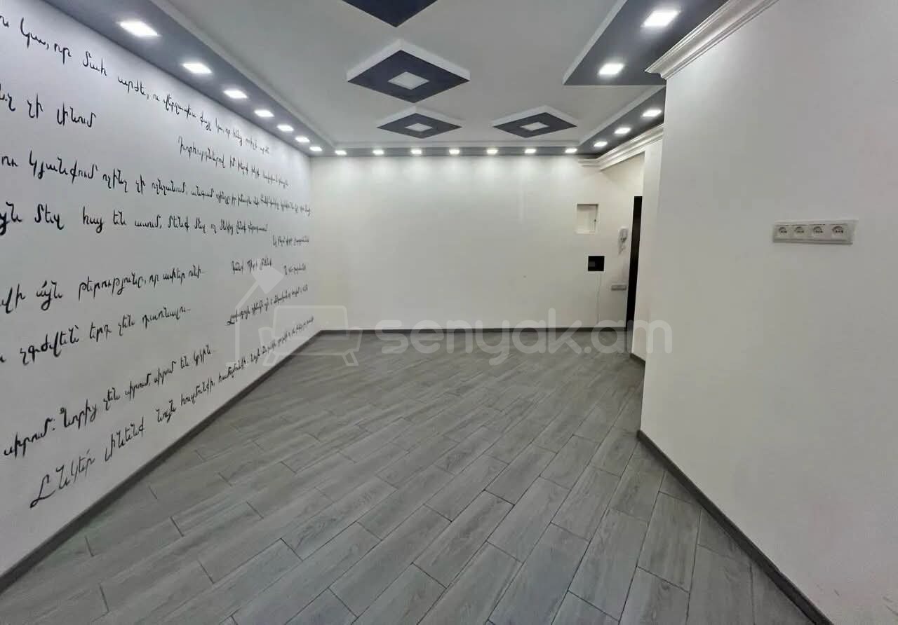 2 Սենյականոց Բնակարան Քարե Շենքում, 42քմ, 2/5 հարկ, Կապիտալ Վերանորոգված