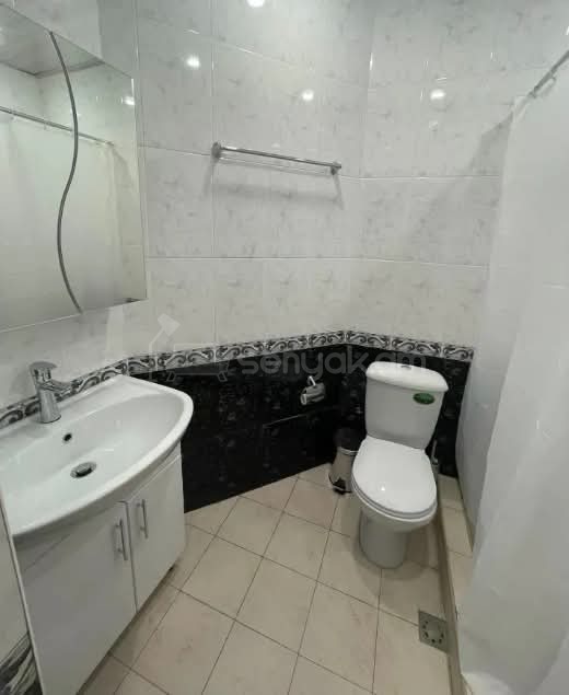 2 Սենյականոց Բնակարան Քարե Շենքում, 43քմ, 1/5 հարկ, Նորմալ Վիճակում