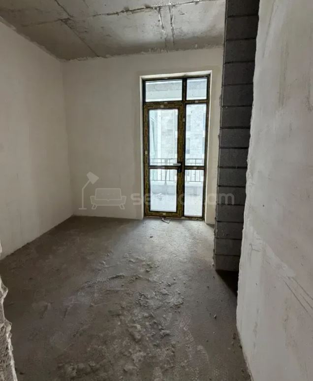 3 Սենյականոց Բնակարան, 80քմ, 6/14 հարկ, Զրոյական Վիճակում