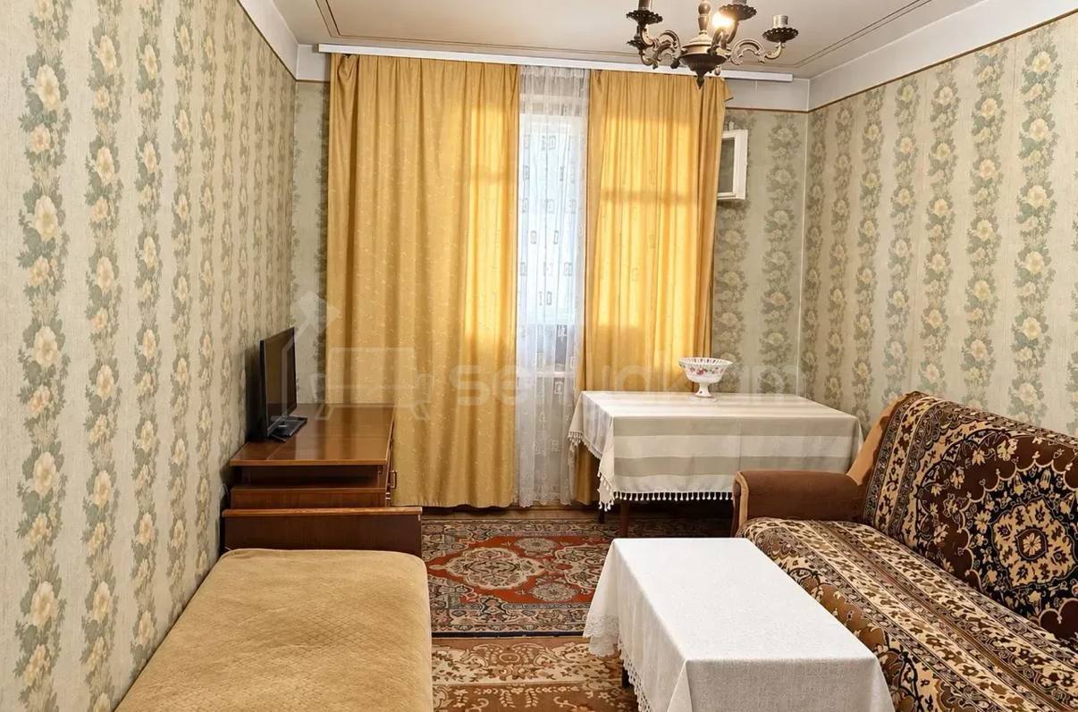 4 Սենյականոց Բնակարան Քարե Շենքում, 100քմ, 3/5 հարկ, Կոսմետիկ Վերանորոգված