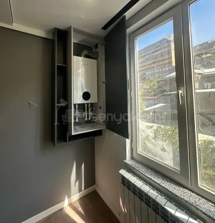 3 Սենյականոց Բնակարան Քարե Շենքում, 54քմ, 4/6 հարկ, Դիզայներական Վերանորոգված
