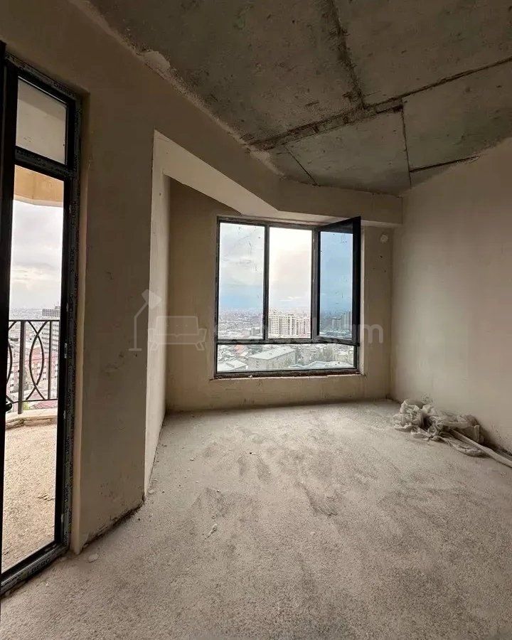 3 Սենյականոց Բնակարան Նորակառույցում, 90քմ, 16/16 հարկ, Զրոյական Վիճակում