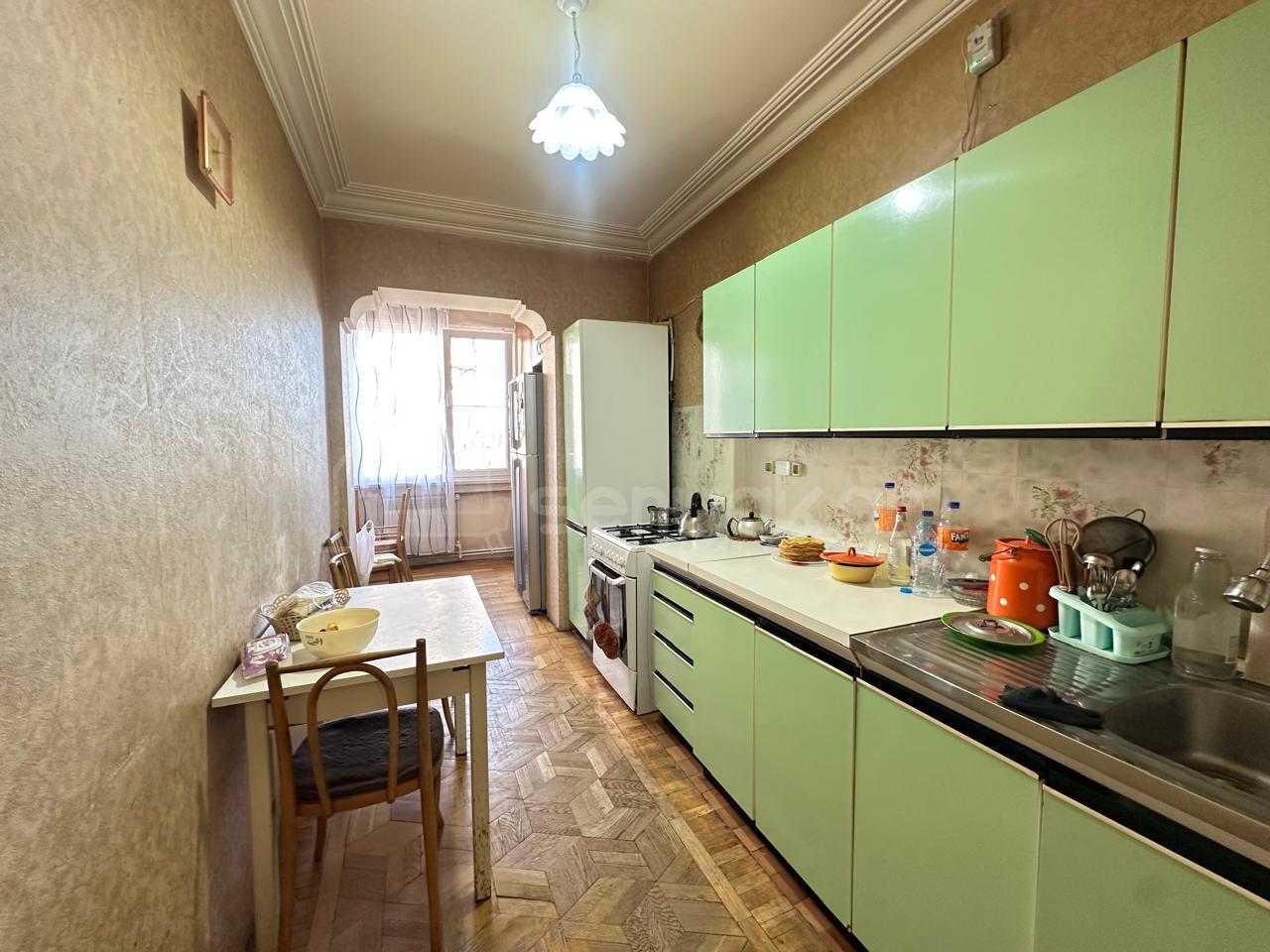 3 Սենյականոց Բնակարան, 78քմ, 6/9 հարկ, Կապիտալ Վերանորոգված