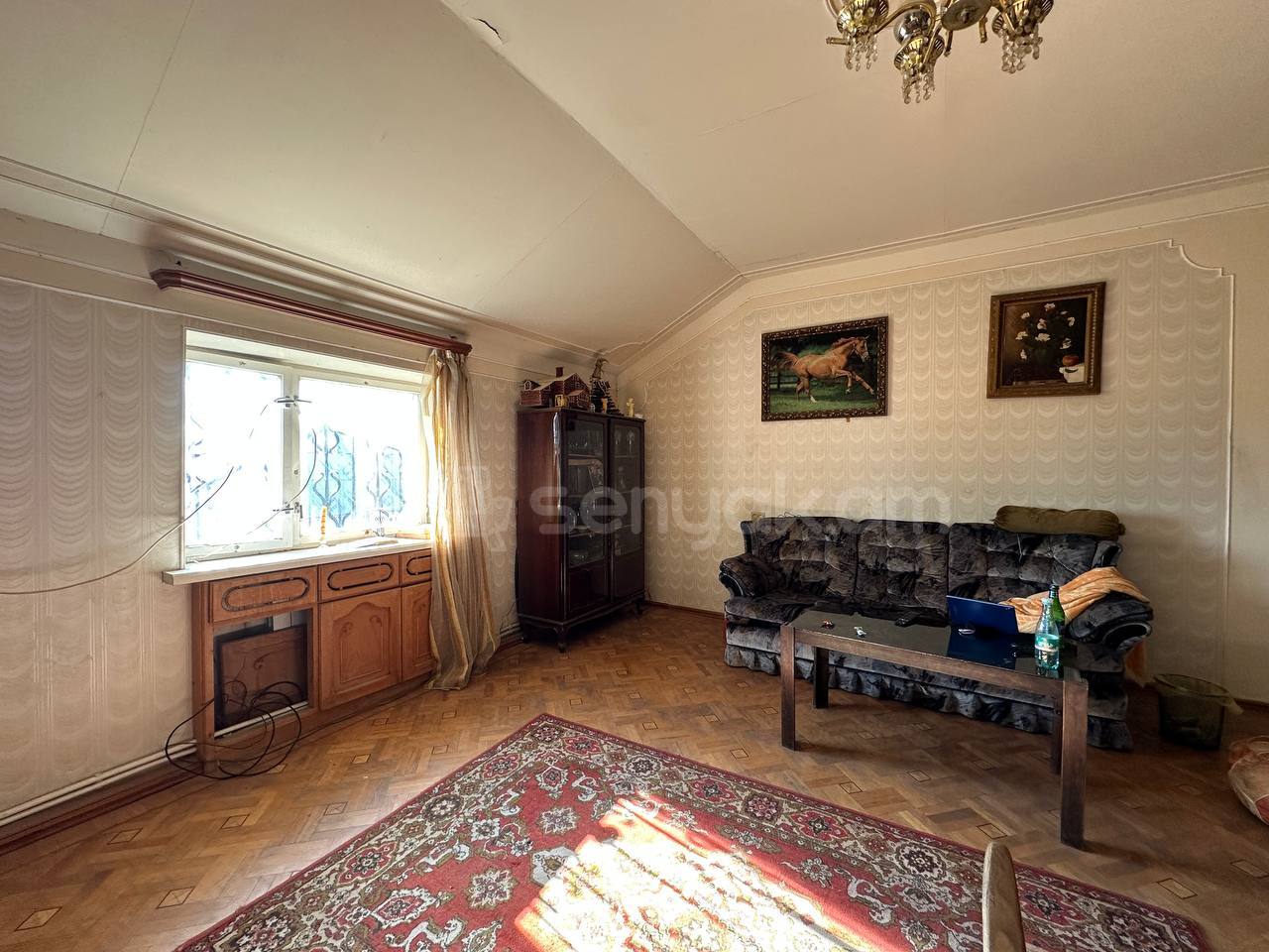 6 Սենյականոց Սեփական Տուն, 250քմ, Նորմալ Վիճակում, Կահավորված, Ավտոտնակով
