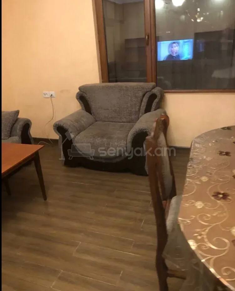 3 Սենյականոց Բնակարան, 94քմ, 6/6 հարկ, Կոսմետիկ Վերանորոգված, Կահավորված