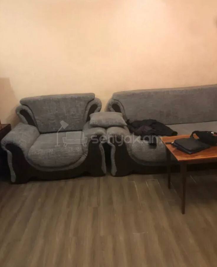 3 Սենյականոց Բնակարան, 94քմ, 6/9 հարկ, Կոսմետիկ Վերանորոգված, Կահավորված