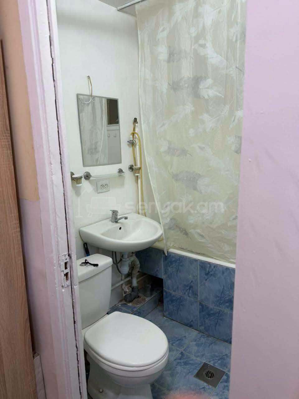 1 Սենյականոց Բնակարան, 32քմ, 3/4 հարկ, Նորմալ Վիճակում