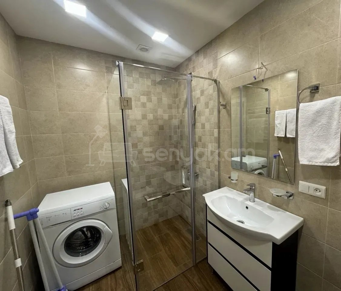3 Սենյականոց Բնակարան Նորակառույցում, 76քմ, 1/9 հարկ, Կապիտալ Վերանորոգված