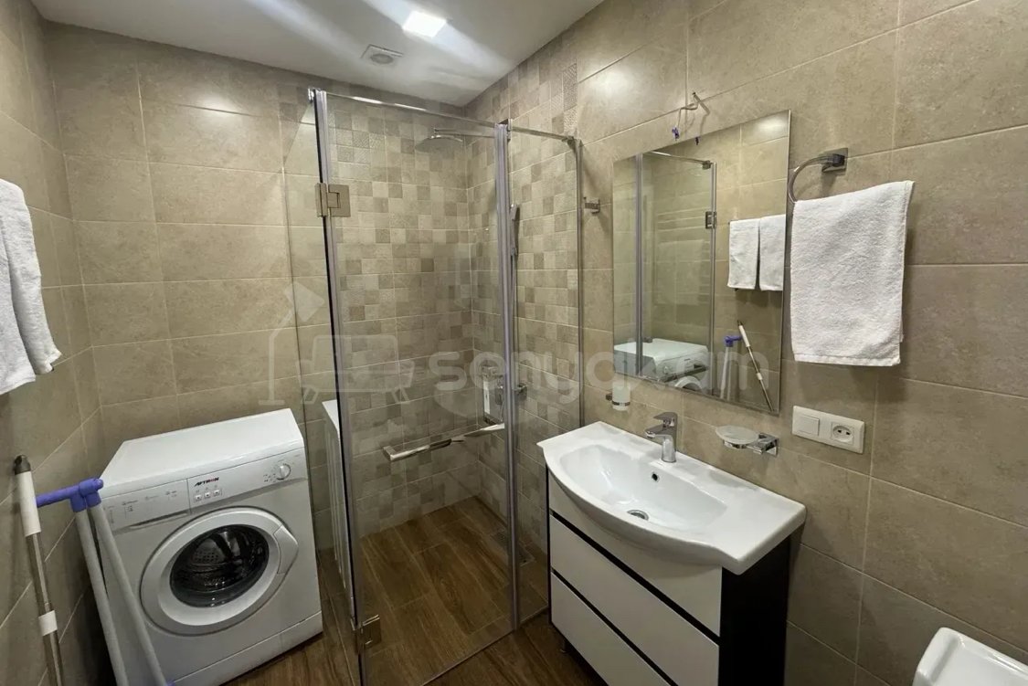 3 Սենյականոց Բնակարան Նորակառույցում, 76քմ, 1/9 հարկ, Կապիտալ Վերանորոգված