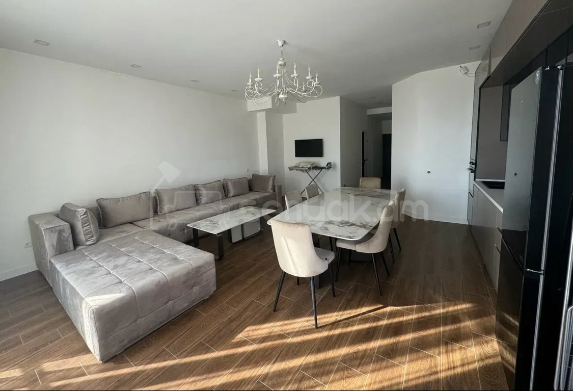 3 Սենյականոց Բնակարան Նորակառույցում, 76քմ, 1/9 հարկ, Կապիտալ Վերանորոգված