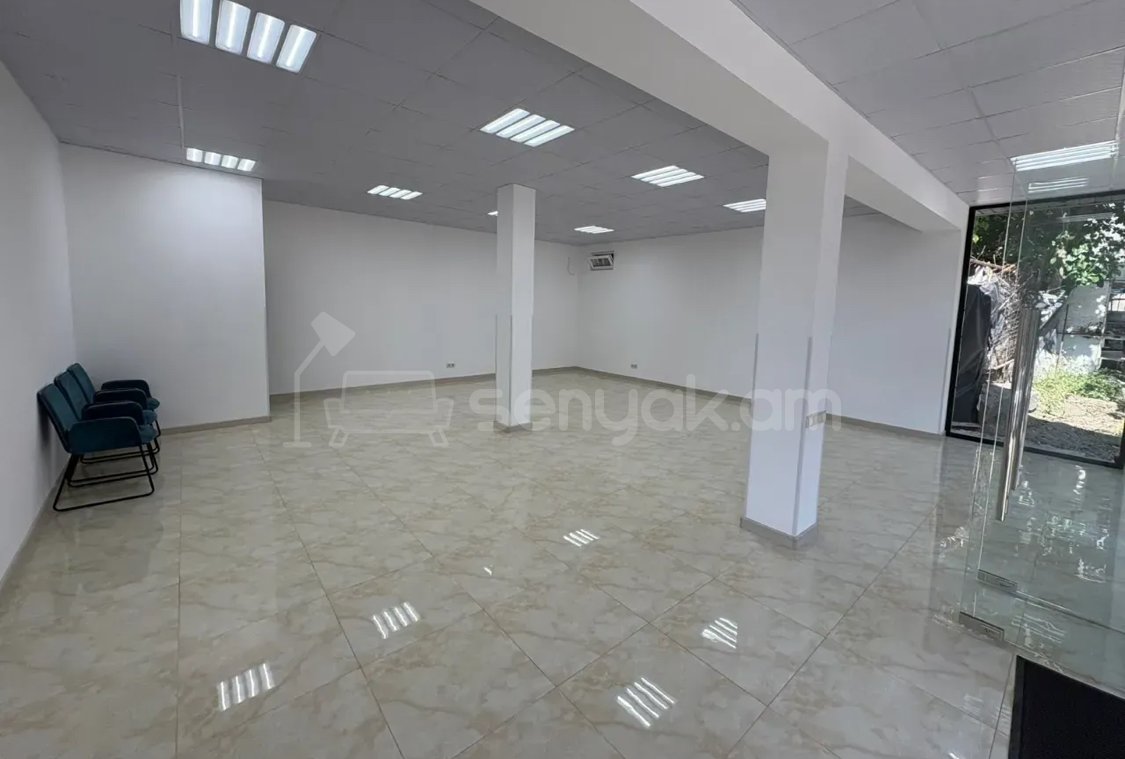 Սպասարկման Տարածք, 70քմ, Կապիտալ Վերանորոգված