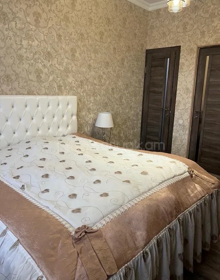 4 Սենյականոց Բնակարան, 88քմ, 5/10 հարկ, Կապիտալ Վերանորոգված