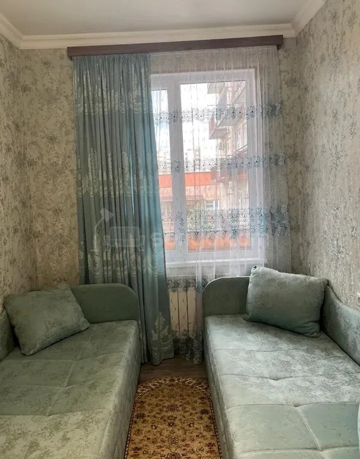 4 Սենյականոց Բնակարան, 88քմ, 5/10 հարկ, Կապիտալ Վերանորոգված