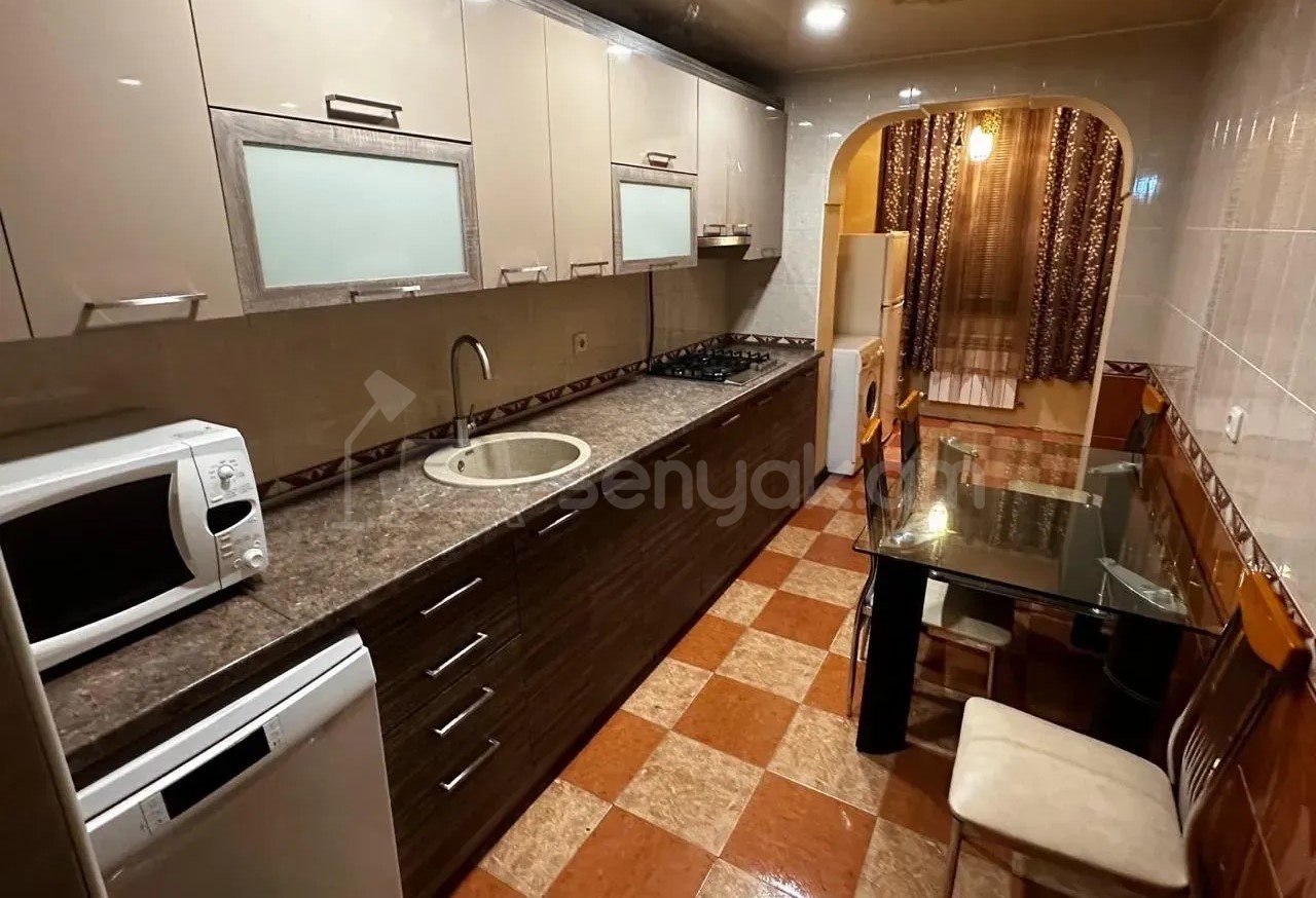 3 Սենյականոց Բնակարան, 90քմ, 6/9 հարկ, Կապիտալ Վերանորոգված