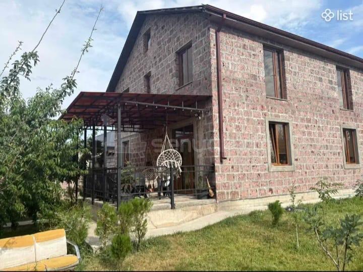 7 Սենյականոց Շքեղ Առանձնատուն, 176քմ