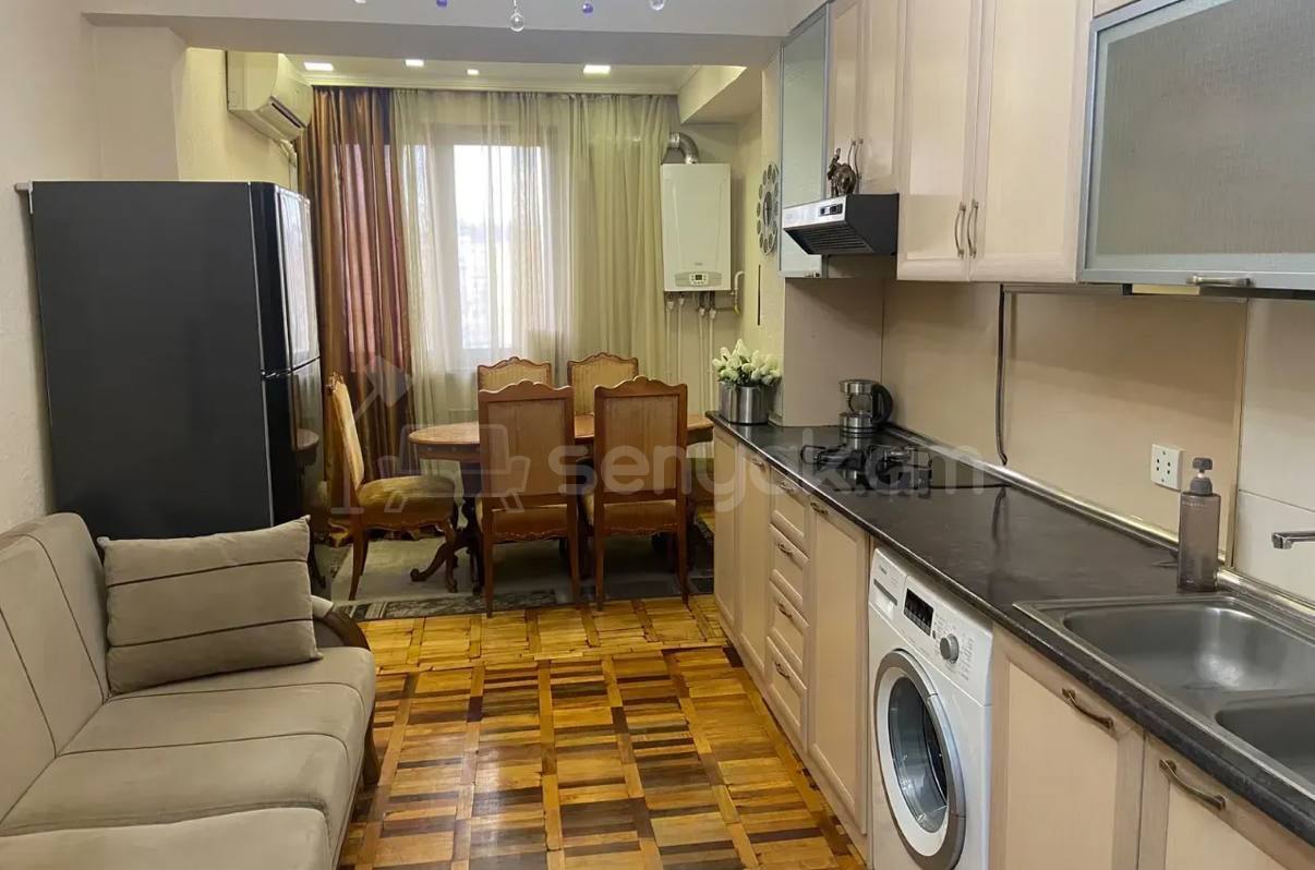 2 Սենյականոց Բնակարան, 59քմ, 10/11 հարկ, Կապիտալ Վերանորոգված, Կահավորված
