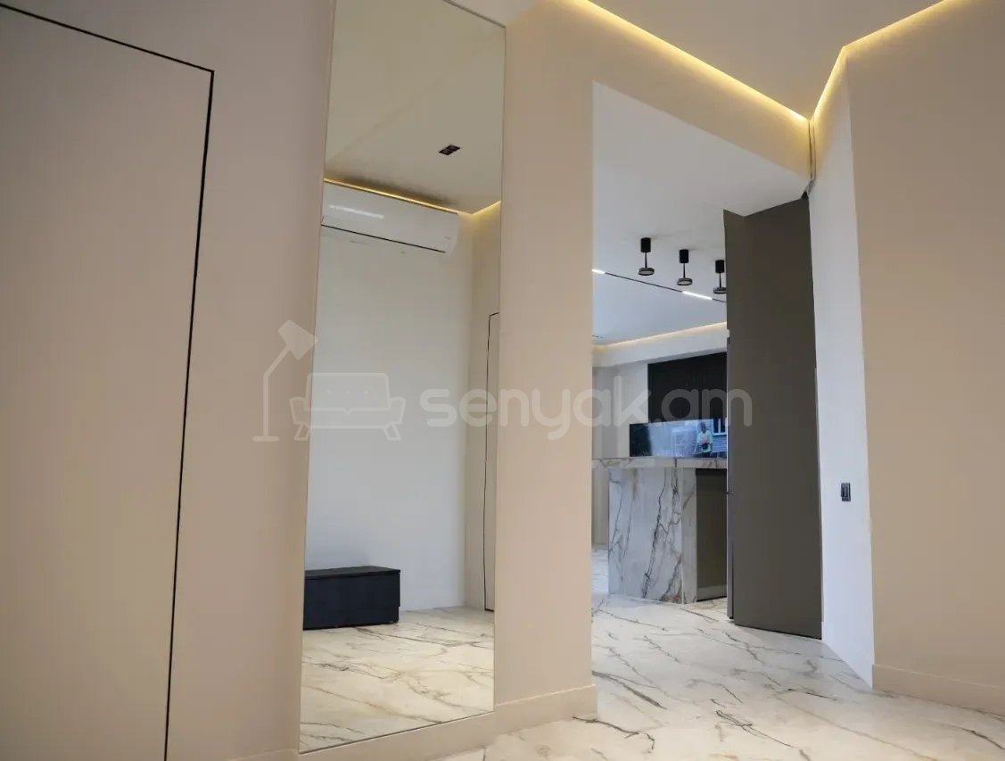 3 Սենյականոց Բնակարան Նորակառույցում, 93քմ, 13/16 հարկ, Կապիտալ Վերանորոգված