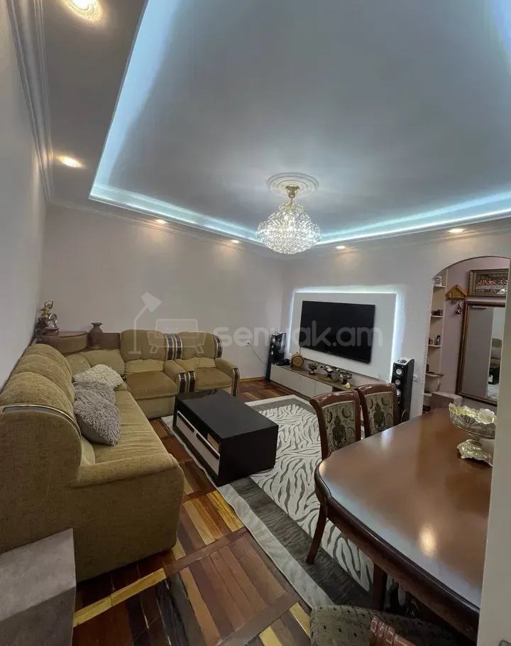 3 Սենյականոց Բնակարան, 60քմ, 13/16 հարկ, Կոսմետիկ Վերանորոգված