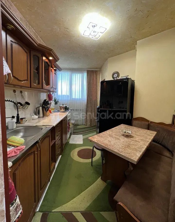 3 Սենյականոց Բնակարան, 60քմ, 13/16 հարկ, Կոսմետիկ Վերանորոգված