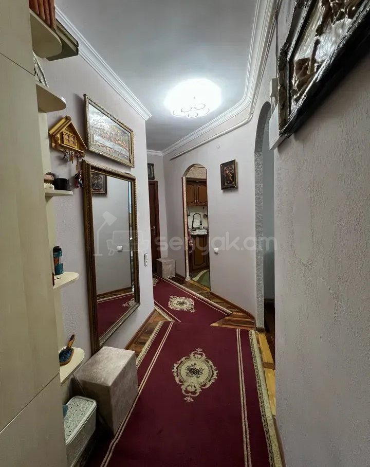 3 Սենյականոց Բնակարան, 60քմ, 13/16 հարկ, Կոսմետիկ Վերանորոգված