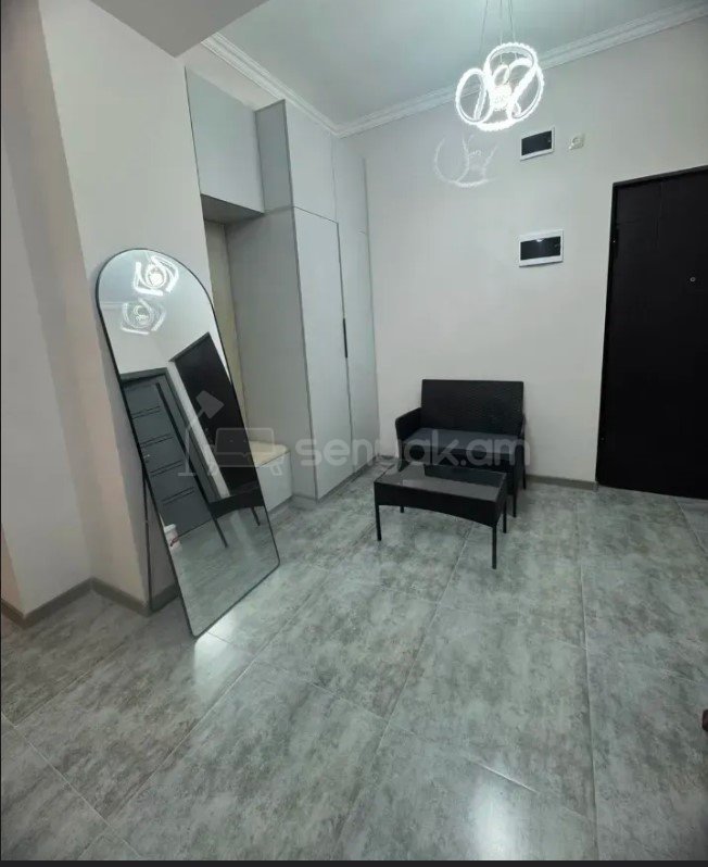 3 Սենյականոց Բնակարան Նորակառույցում, 100քմ, 6/8 հարկ, Դիզայներական Վերանորոգված, Կահավորված