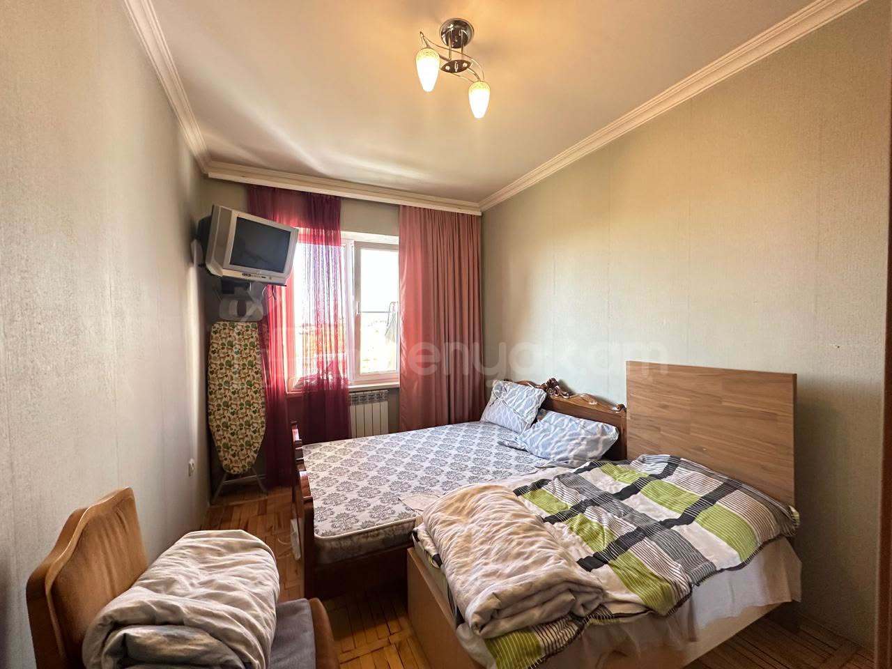 3 Սենյականոց Բնակարան, 78քմ, 6/9 հարկ, Նորմալ Վիճակում