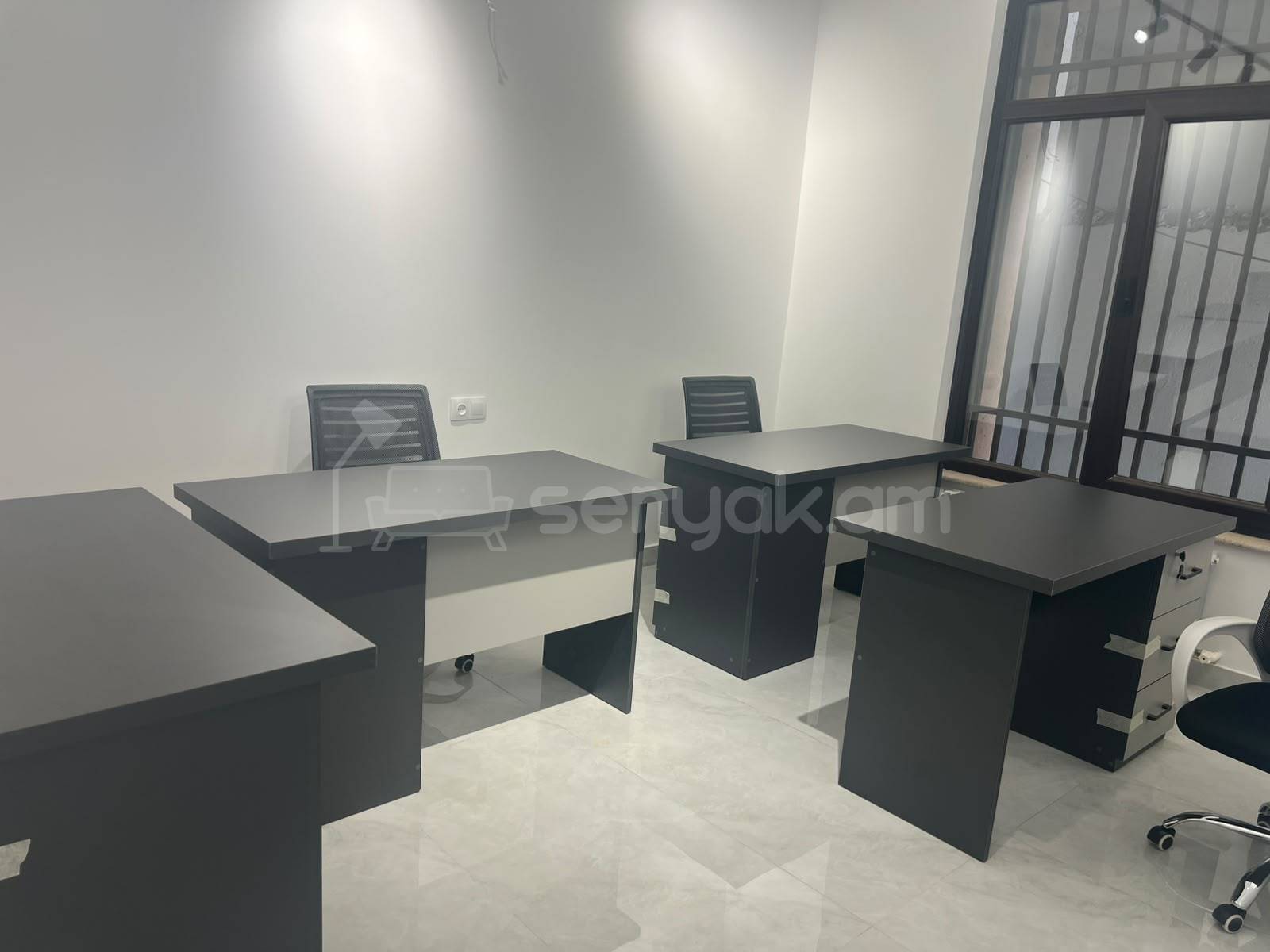 Կոմերցիոն Տարածք, 242քմ