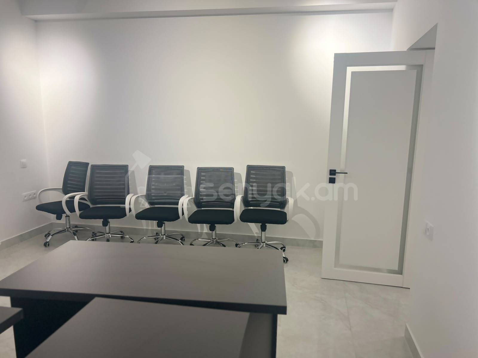 Կոմերցիոն Տարածք, 242քմ