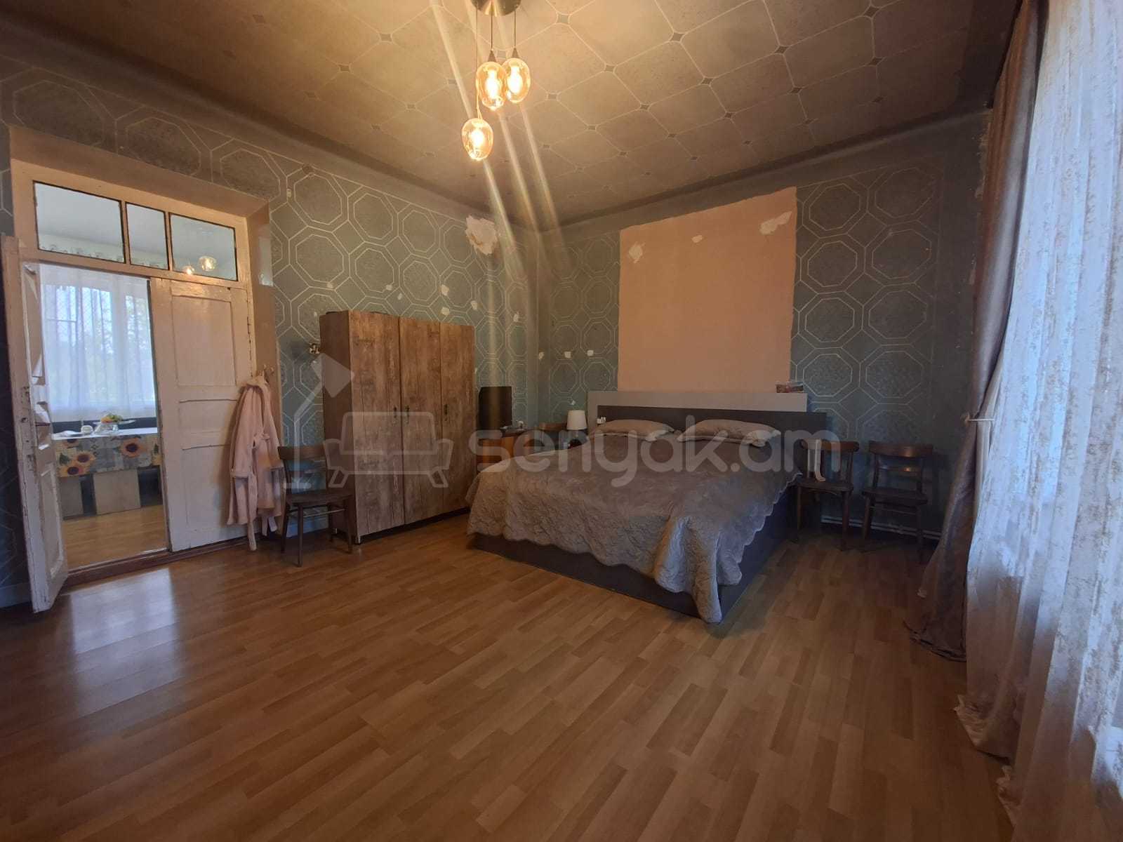 5 Սենյականոց Սեփական Տուն, 207քմ, Նորմալ Վիճակում