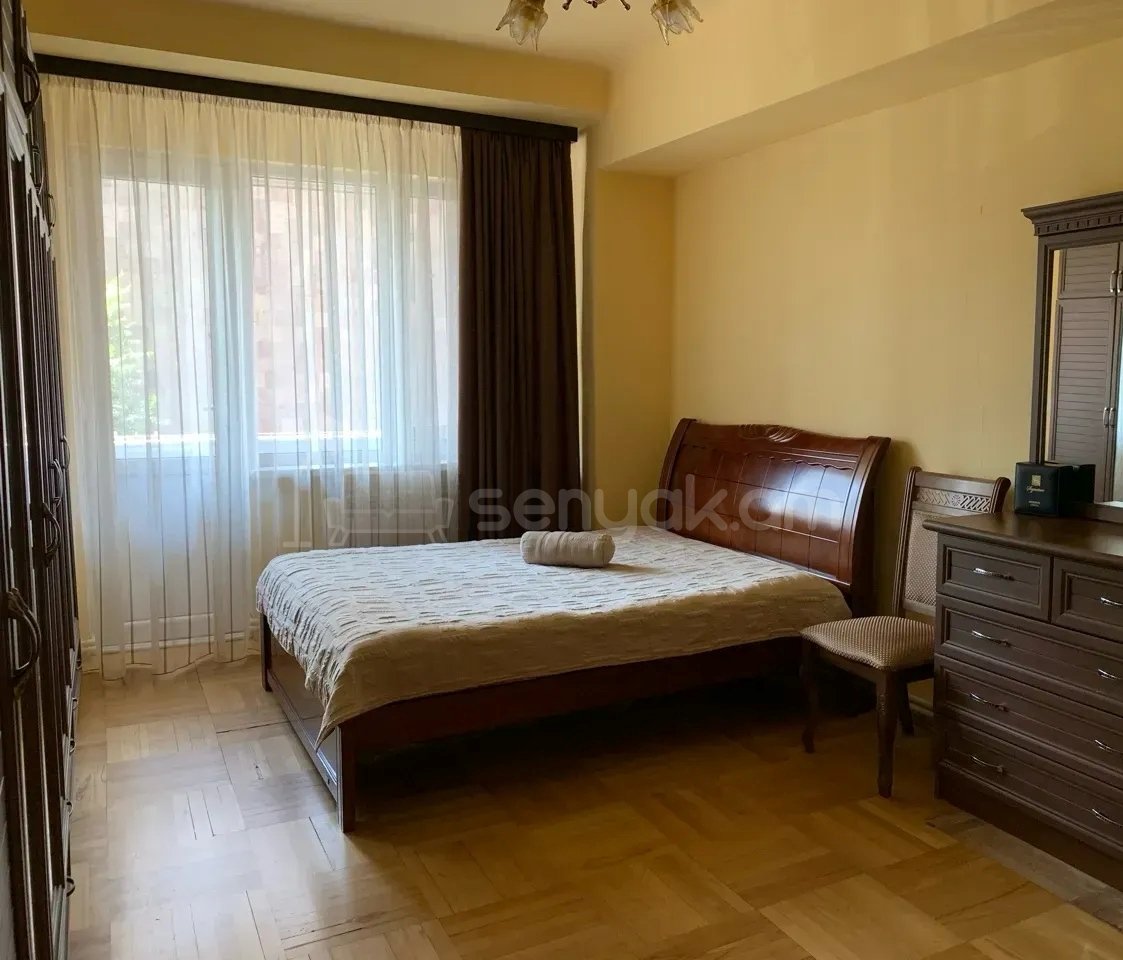 3 Սենյականոց Բնակարան, 93քմ, 2/10 հարկ, Կապիտալ Վերանորոգված