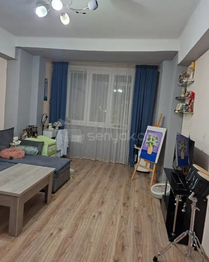 1 Սենյականոց Բնակարան, 42քմ, 2/9 հարկ, Նորմալ Վիճակում
