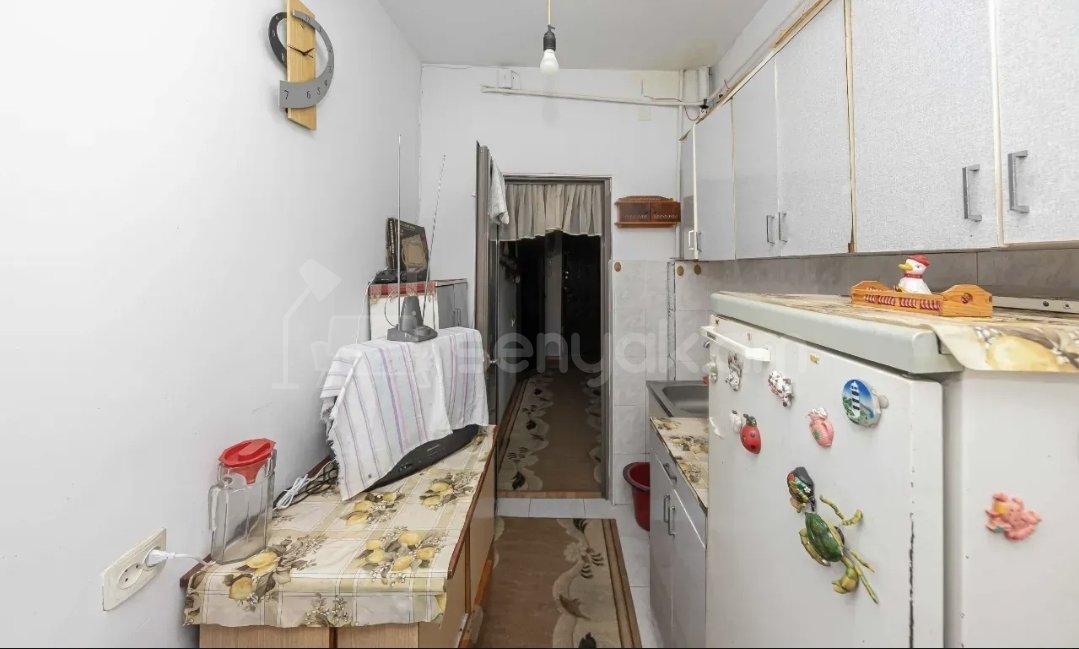 1 Սենյականոց Բնակարան Քարե Շենքում, 47քմ, 4/5 հարկ, Կոսմետիկ Վերանորոգված
