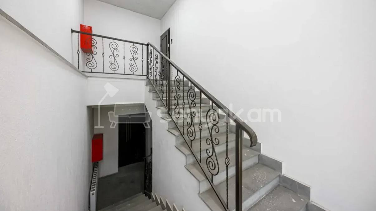 Օֆիսային Տարածք, 200քմ, Կապիտալ Վերանորոգված