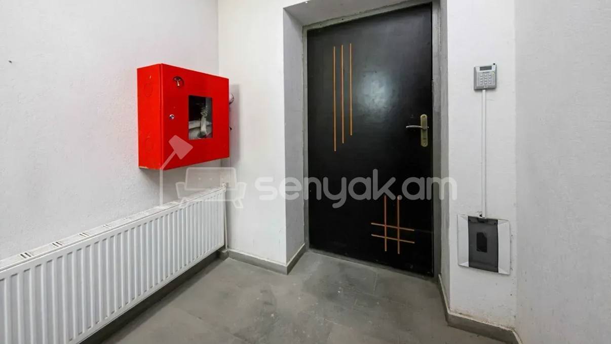 Օֆիսային Տարածք, 200քմ, Կապիտալ Վերանորոգված