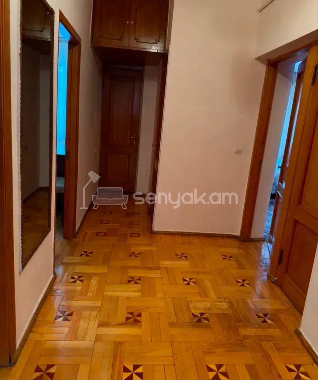 3 Սենյականոց Բնակարան Քարե Շենքում, 90քմ, 4/5 հարկ, Կապիտալ Վերանորոգված, Կահավորված, Արևկող