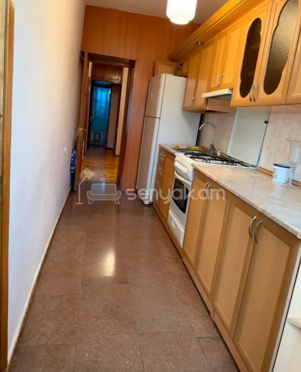 3 Սենյականոց Բնակարան Քարե Շենքում, 90քմ, 4/5 հարկ, Կապիտալ Վերանորոգված, Կահավորված, Արևկող