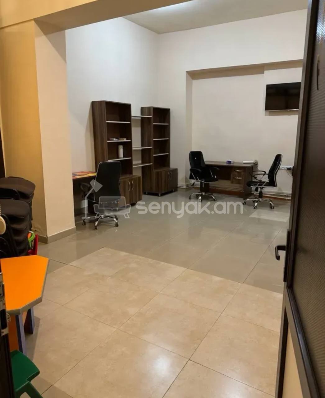 Օֆիսային Տարածք, 100քմ, Կապիտալ Վերանորոգված