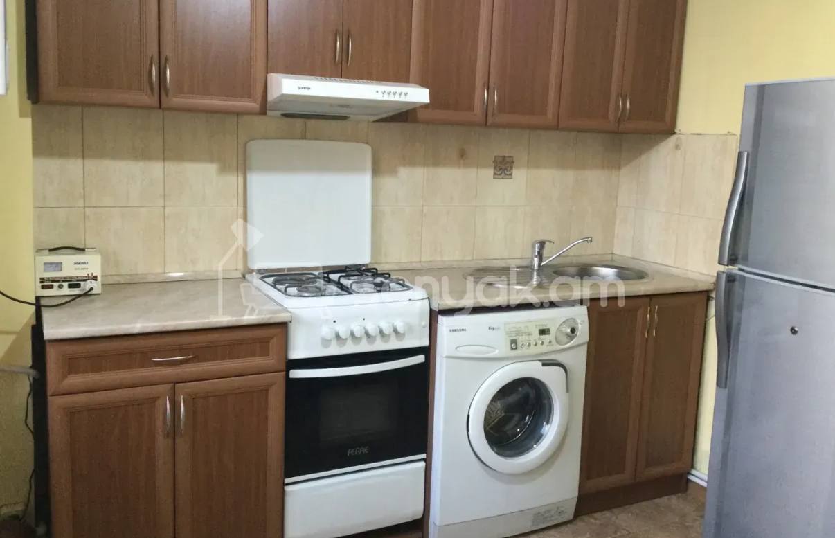 1 Սենյականոց Բնակարան, 45քմ, 7/9 հարկ, Նորմալ Վիճակում, Կահավորված