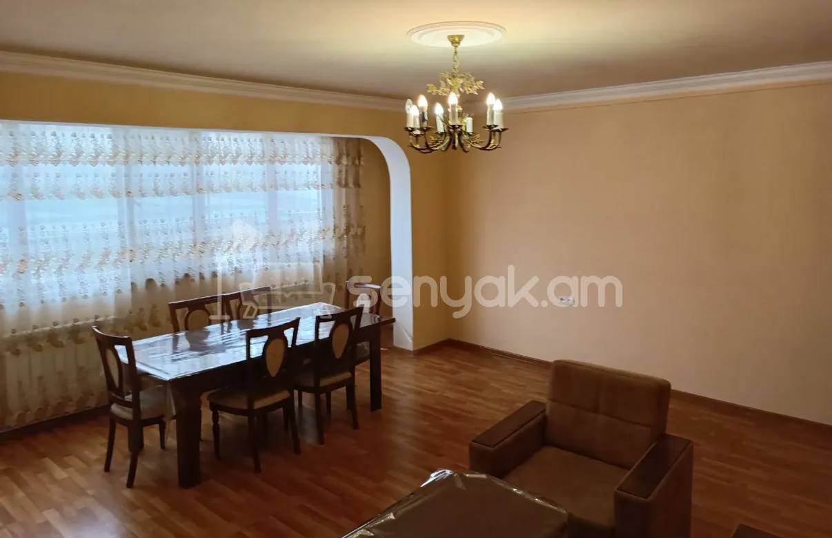 3 Սենյականոց Բնակարան, 78քմ, 4/9 հարկ, Կապիտալ Վերանորոգված, Կահավորված