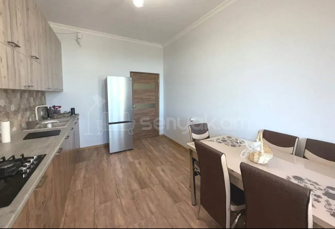 3 Սենյականոց Բնակարան Նորակառույցում, 100քմ, 16/17 հարկ, Կապիտալ Վերանորոգված, Կահավորված, Արևկող