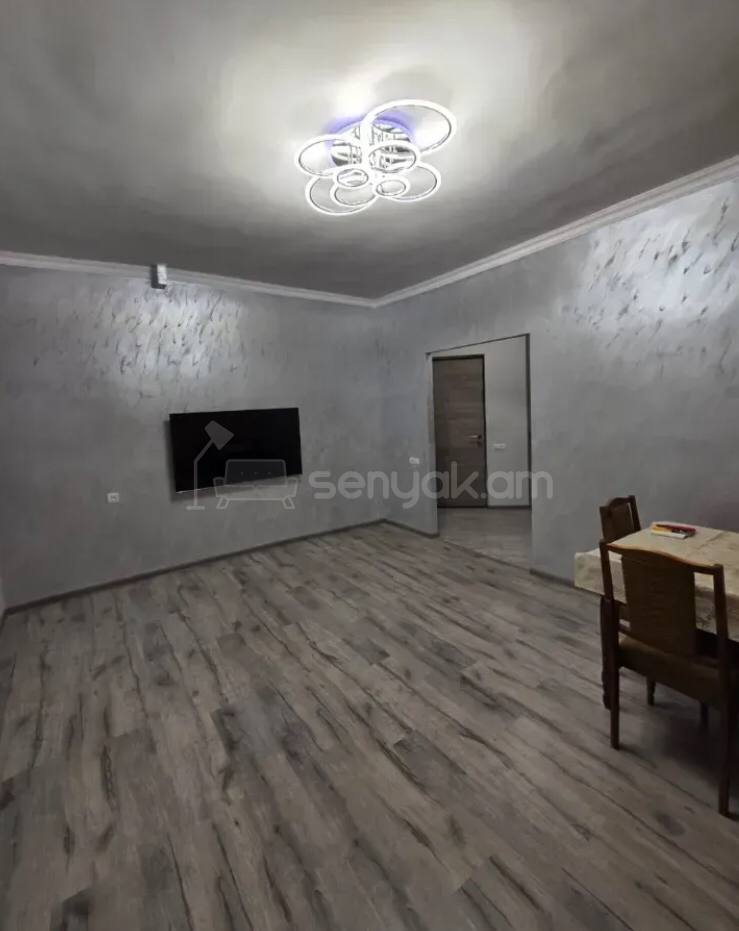 3 Սենյականոց Բնակարան, 64քմ, 12/16 հարկ, Կապիտալ Վերանորոգված, Կահավորված