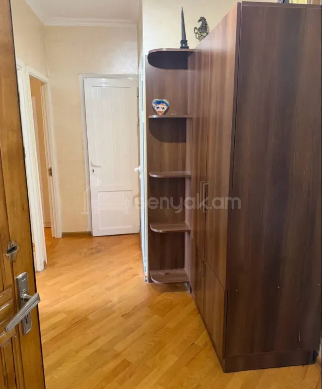 4 Սենյականոց Բնակարան, 73քմ, 5/9 հարկ, Կապիտալ Վերանորոգված, Կահավորված