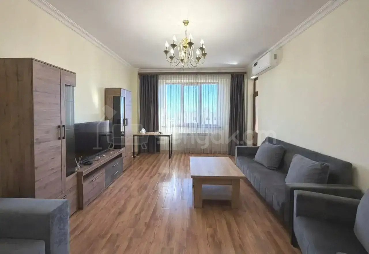 3 Սենյականոց Բնակարան Նորակառույցում, 100քմ, 16/17 հարկ, Կապիտալ Վերանորոգված, Կահավորված