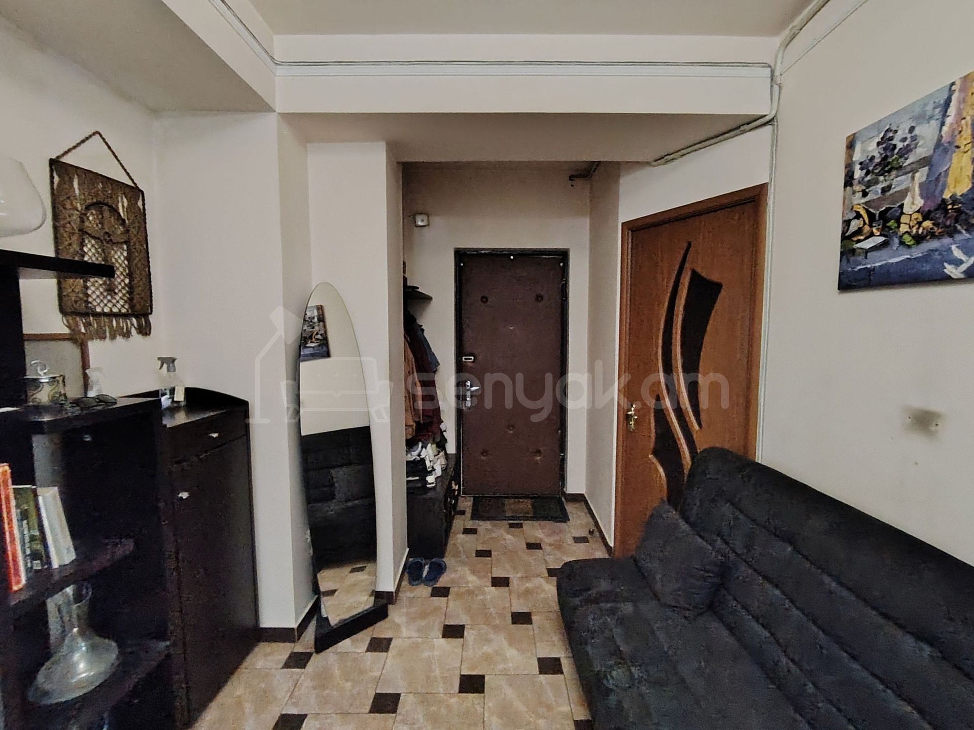 4 Սենյականոց Բնակարան, 98քմ, 2/9 հարկ, Կապիտալ Վերանորոգված