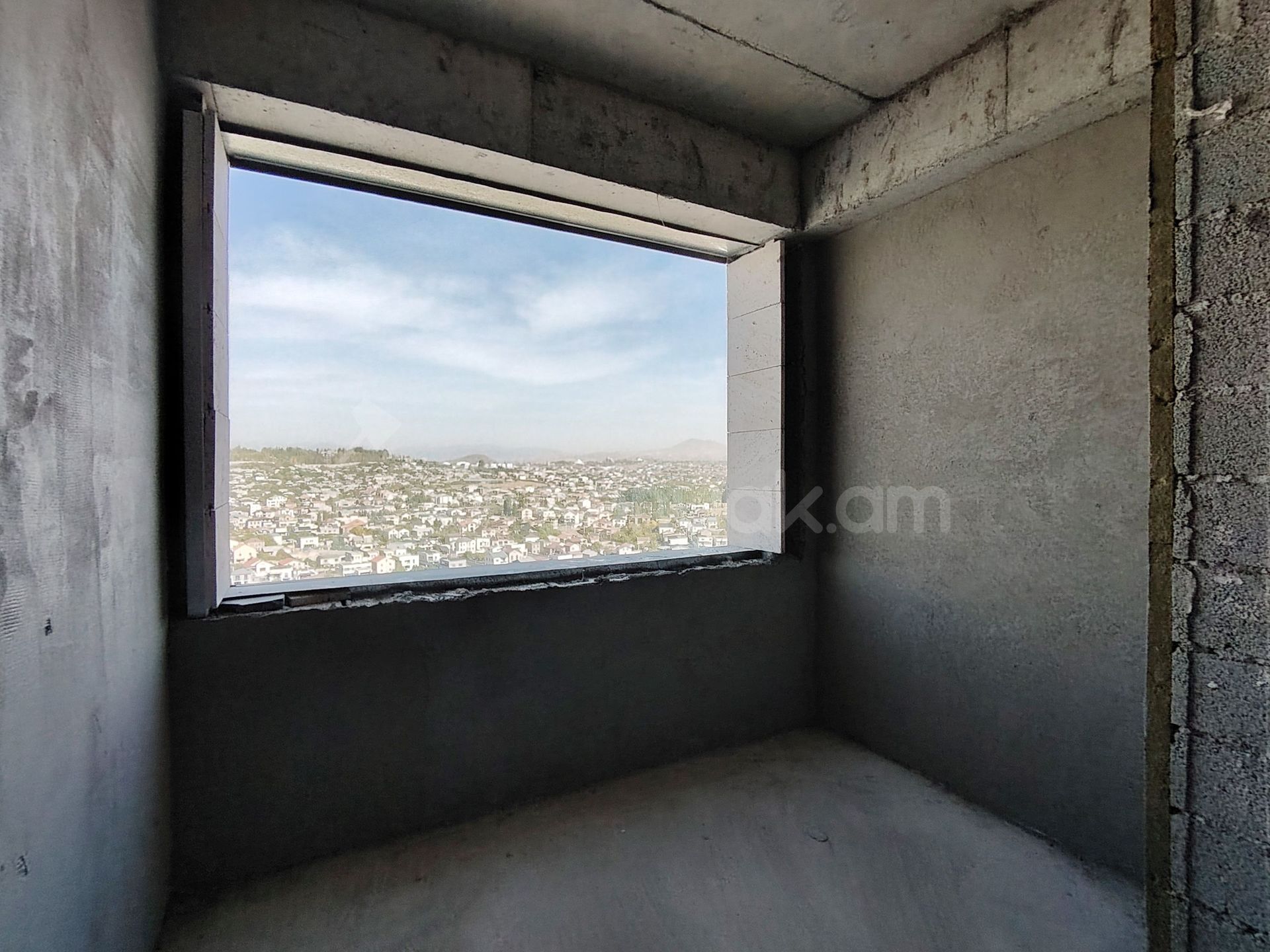 2 Սենյականոց Բնակարան Նորակառույցում, 58քմ, 17/18 հարկ, Զրոյական Վիճակում