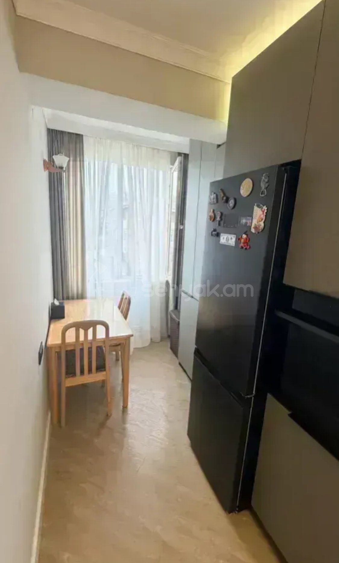 3 Սենյականոց Բնակարան Քարե Շենքում, 78քմ, 5/5 հարկ, Կապիտալ Վերանորոգված, Կահավորված, Արևկող